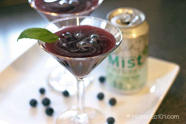 Sierra Mist Natural made with real sugar, no artificial ingredients, 100% natural flavoring